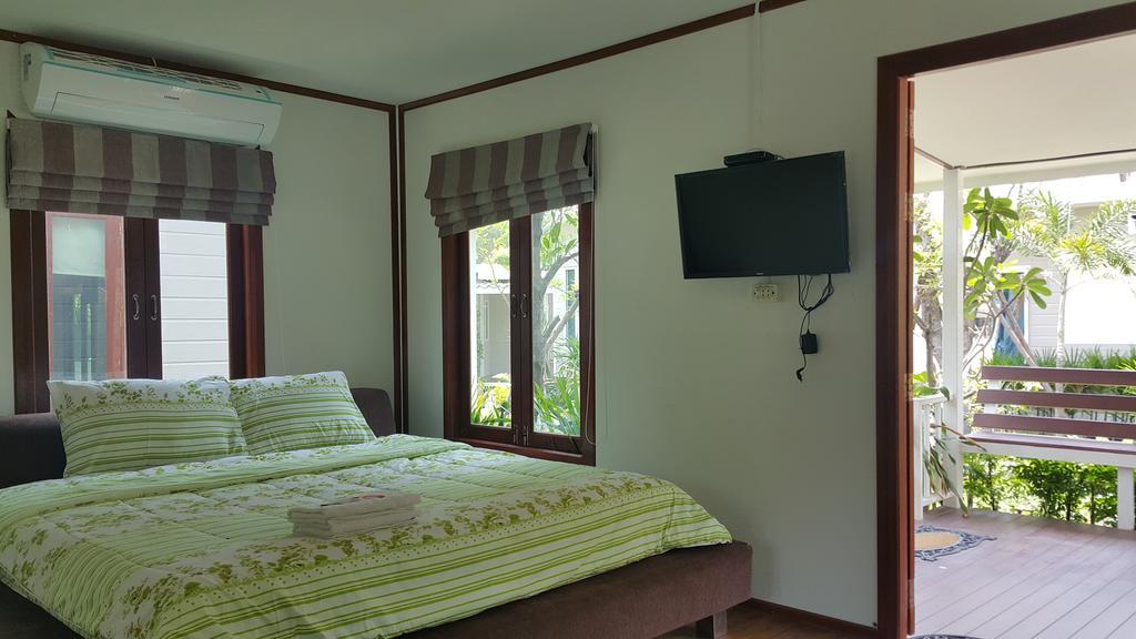 Oyo 75402 Villa Rayonghouse Ban Nong Sai Yong Exterior foto